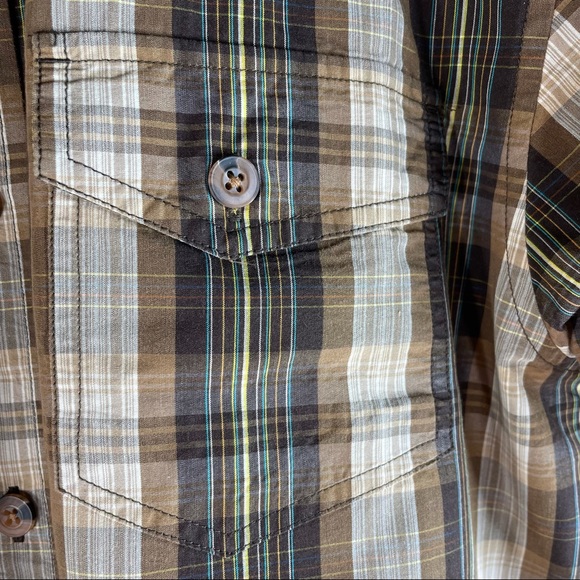 prAna Short Sleeve Button Down Shirt in Large - Picture 9 of 13